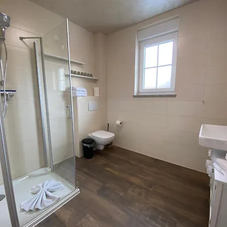 Marianna Weimer Apartment *